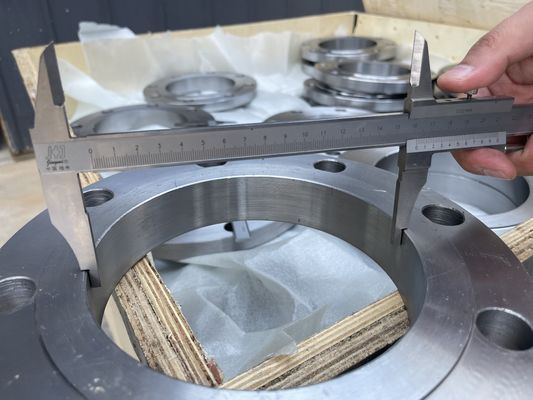 Oil Coated Welding Steel Flange Class 300 For Industrial Pipework Installation