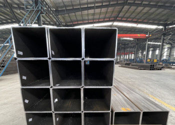 Painted Carbon Steel Hollow Section Steel Tubes For Transmission Tower