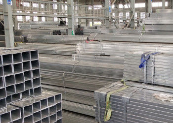 Galvanized Steel Hollow Section Pipes Conforming to GB Standard for Construction