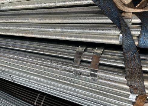Galvanized ERW Steel Pipe 12M Length With Caps Used In Transport Oil / Natural Gas
