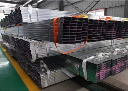 Structure Steel Pipe Steel Hollow Sections 6m Length Solar Structural Components Fence Post