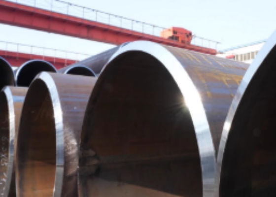ERW Carbon Steel Pipe With Black / Galvanized / Varnish Surface Finish