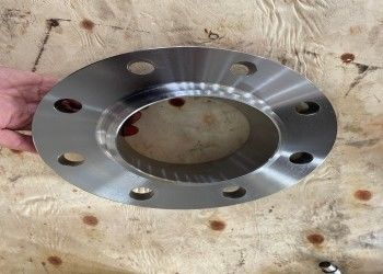 Petroleum Class 300 Steel Flanges with Rust-proof Oil Surface 1/2”-48” Threaded Connection