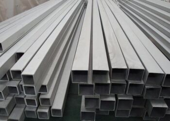 Steel Hollow Sections with Welding Processing Service and Square Section Shape for Customizable Surface Treatment