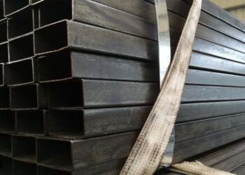 Steel Hollow Sections with 0.5mm To 25mm Thickness Range Q195-235 Grade and Hot Rolled Technique for Structural Framework