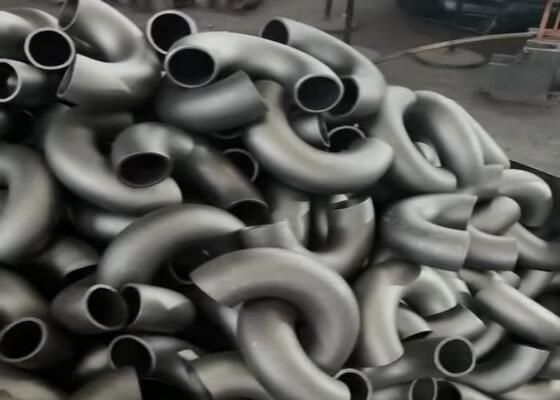 WPB Grade Steel Pipe Fittings with Butt Welding Connection and High Corrosion Resistance