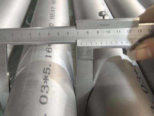 Plain Ends Seamless Steel Pipe with 2mm to 60mm Wall Thickness for Automotive and Aerospace Applications