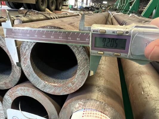 Cold Drawn Heat Exchanger Steel Tube with 0.7MM-30MM Wall Thickness and Round Shape for Industrial Heat Transfer